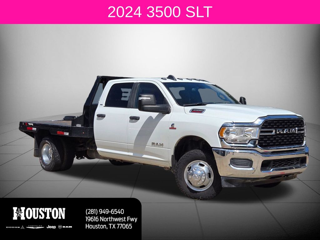 Bright White Clearcoat 2024 RAM 3500 Chassis Pickup Truck Four-Wheel Drive 6-Speed Automatic