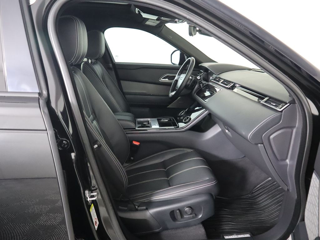 Thumbnail: 2020 Land Rover Range Rover Velar - 20