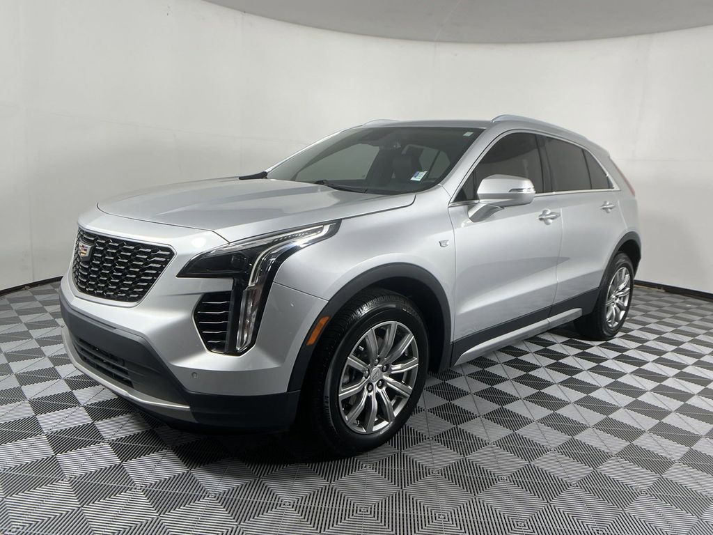 2021 Cadillac XT4 Premium Luxury 3