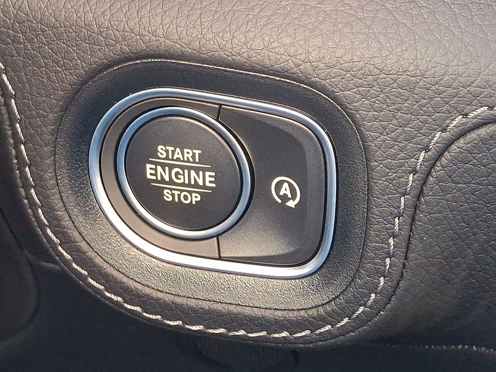 Thumbnail: 2026 Mercedes-Benz GLE - 18