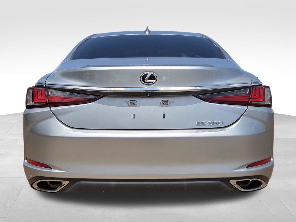 Used 2022 Lexus ES Sedan