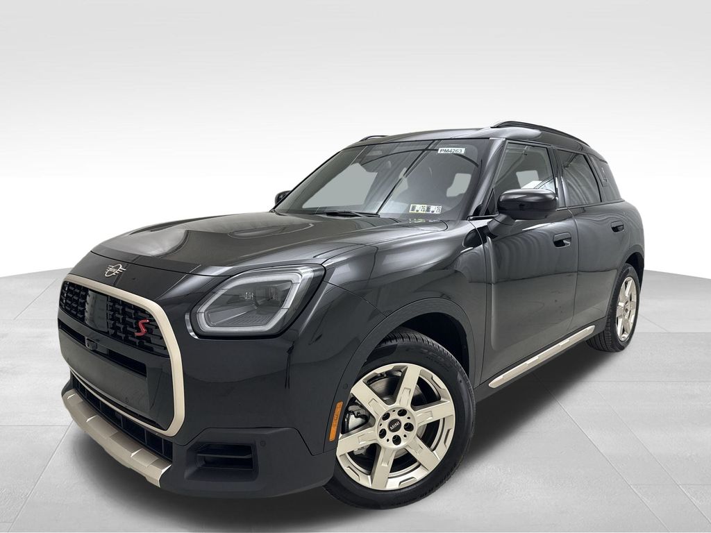 2025 MINI Countryman S's photo
