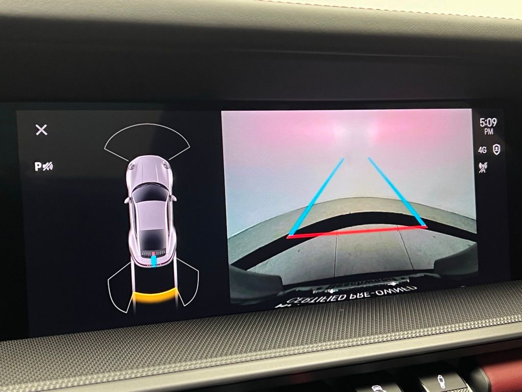 Thumbnail: 2025 Porsche 911 - 16