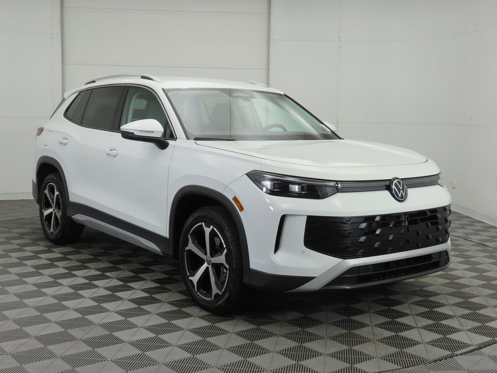 Thumbnail: 2025 Volkswagen Tiguan - 4