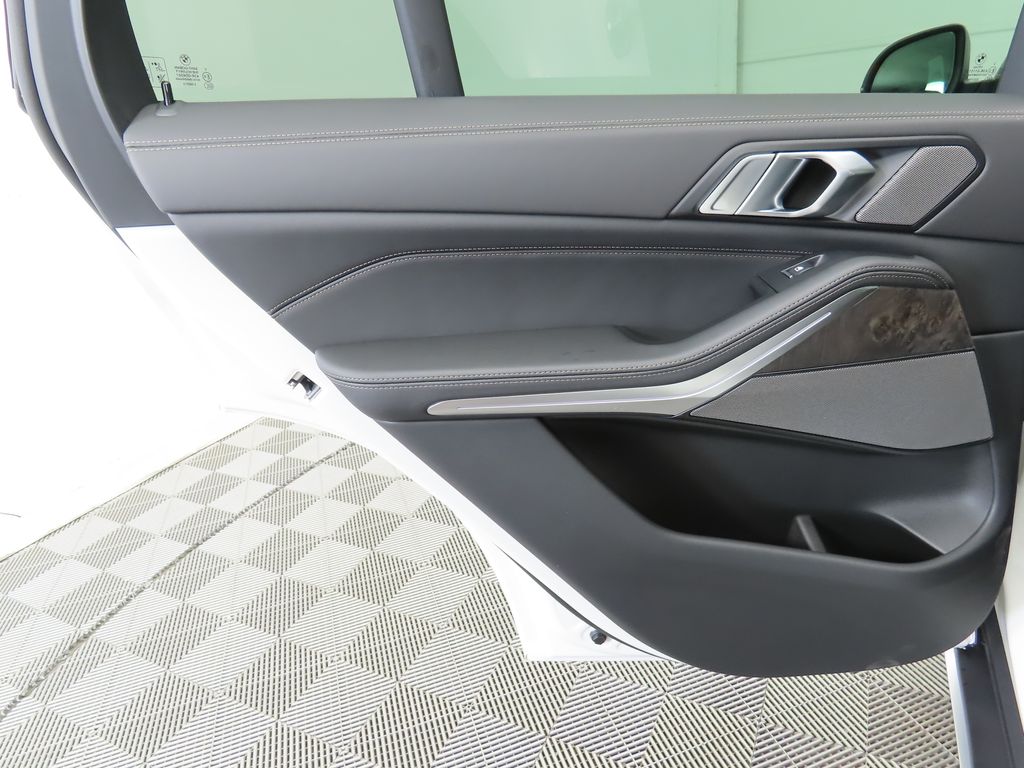 Thumbnail: 2026 BMW X5 - 26