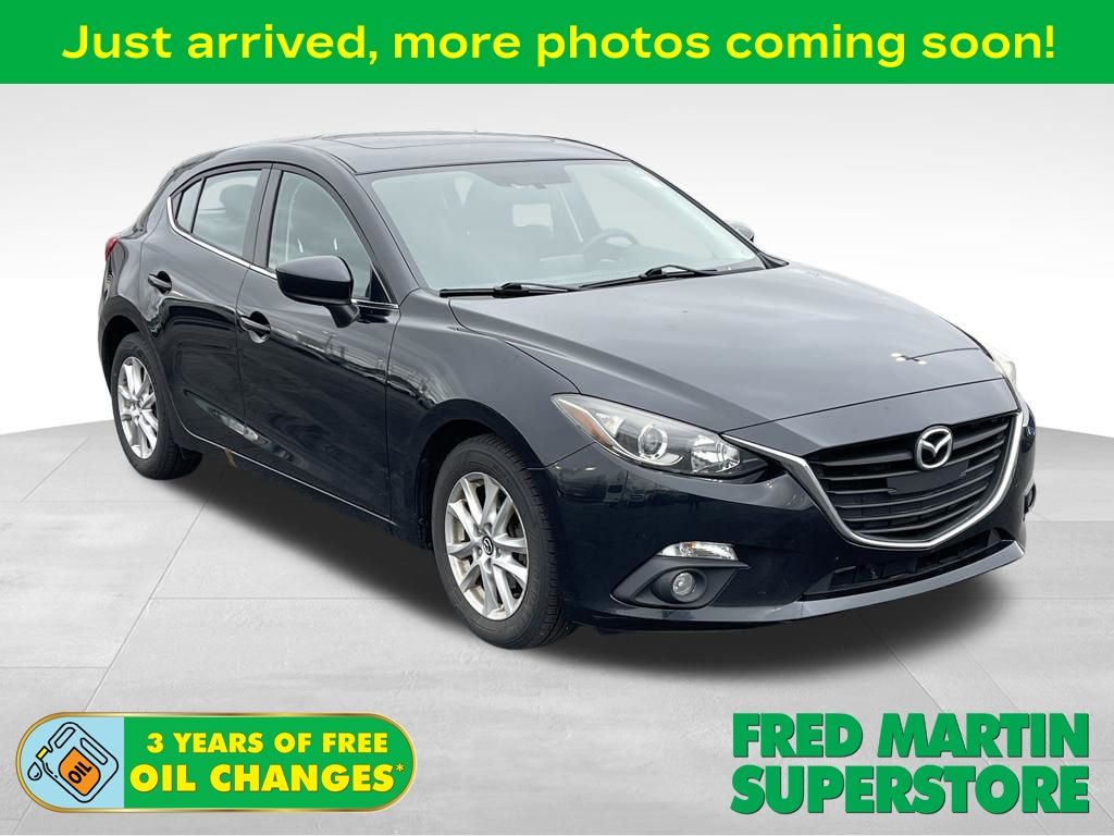 2016 Mazda MAZDA3 i Touring Hatchback