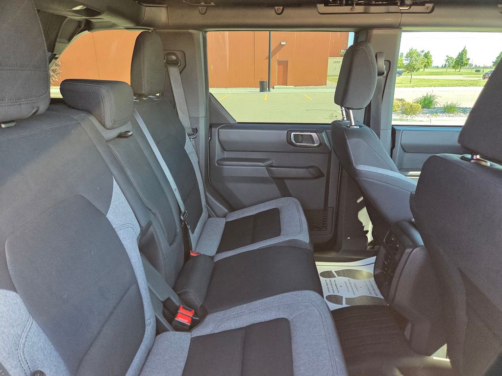 2025 Ford Bronco 