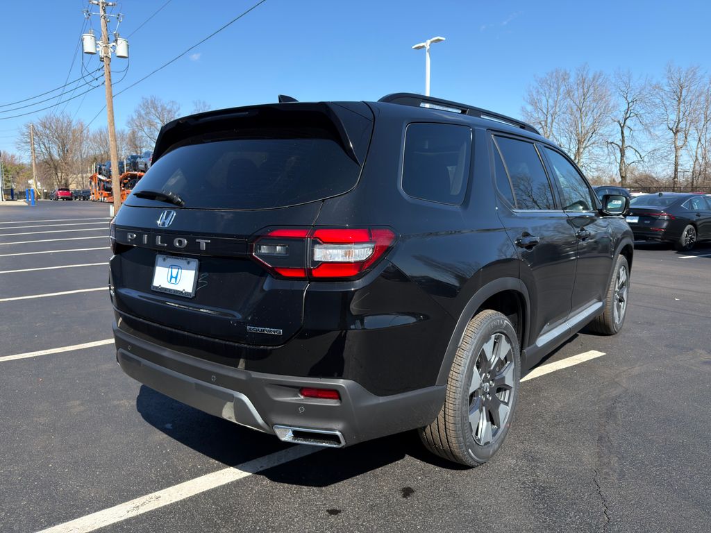 Thumbnail: 2026 Honda Pilot - 5