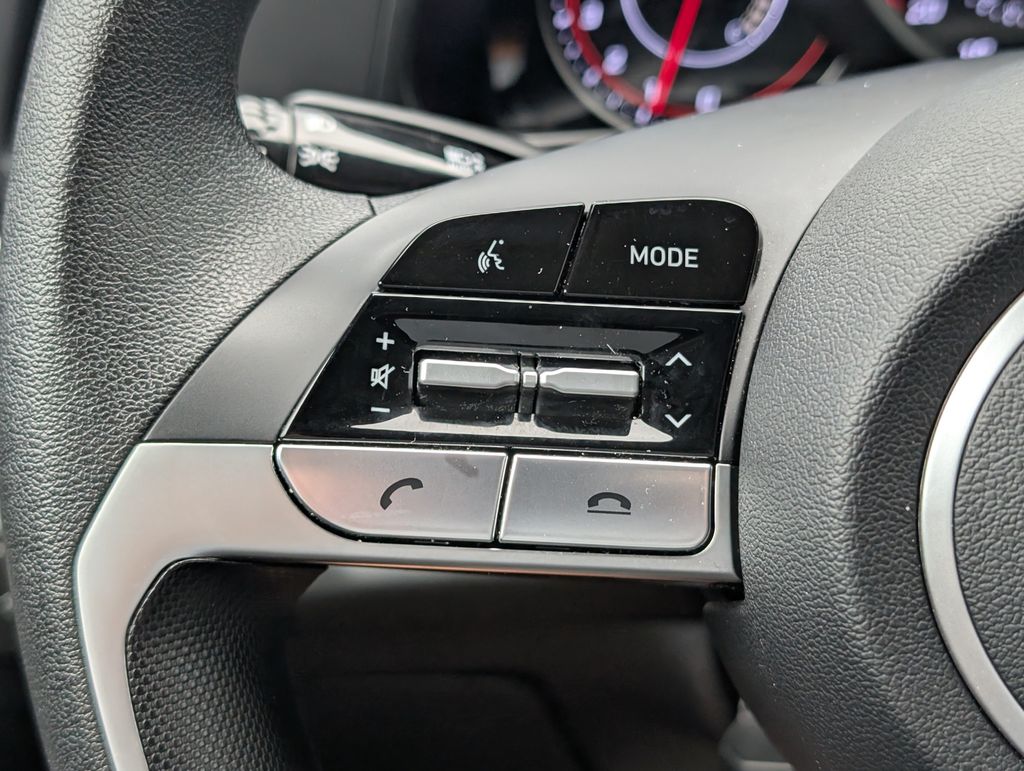Used 2023 Hyundai Elantra Sedan