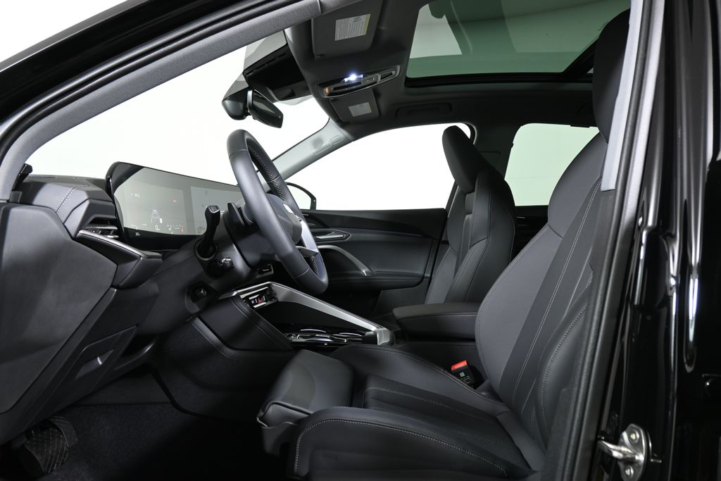 Thumbnail: 2025 Audi Q5 - 3