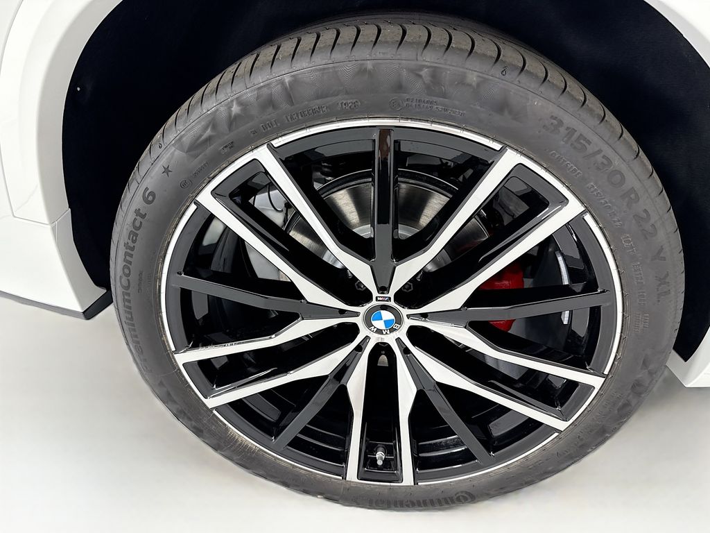 Thumbnail: 2026 BMW X5 - 32