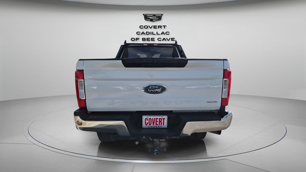 Used 2019 White Ford XL image 8