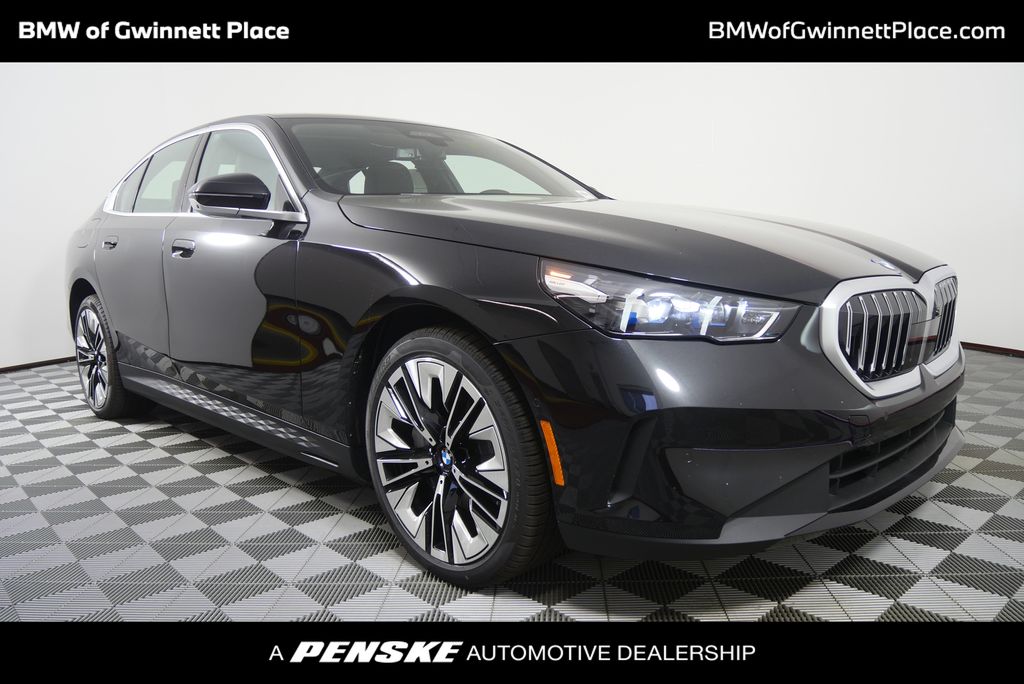 Thumbnail: 2026 BMW i5 - 1