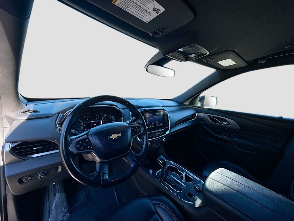 2023 Chevrolet Traverse LT Leather - 8