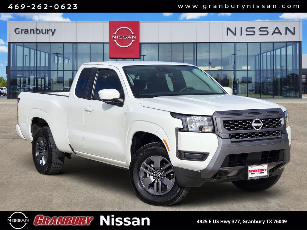 Glacier White 2025 Nissan Frontier Pickup Truck Four-Wheel Drive 9-Speed Automatic Overdrive