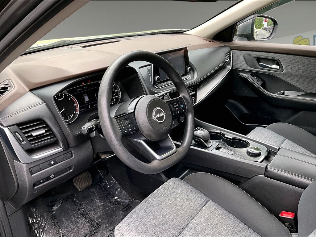 2023 Nissan Rogue — photo 13