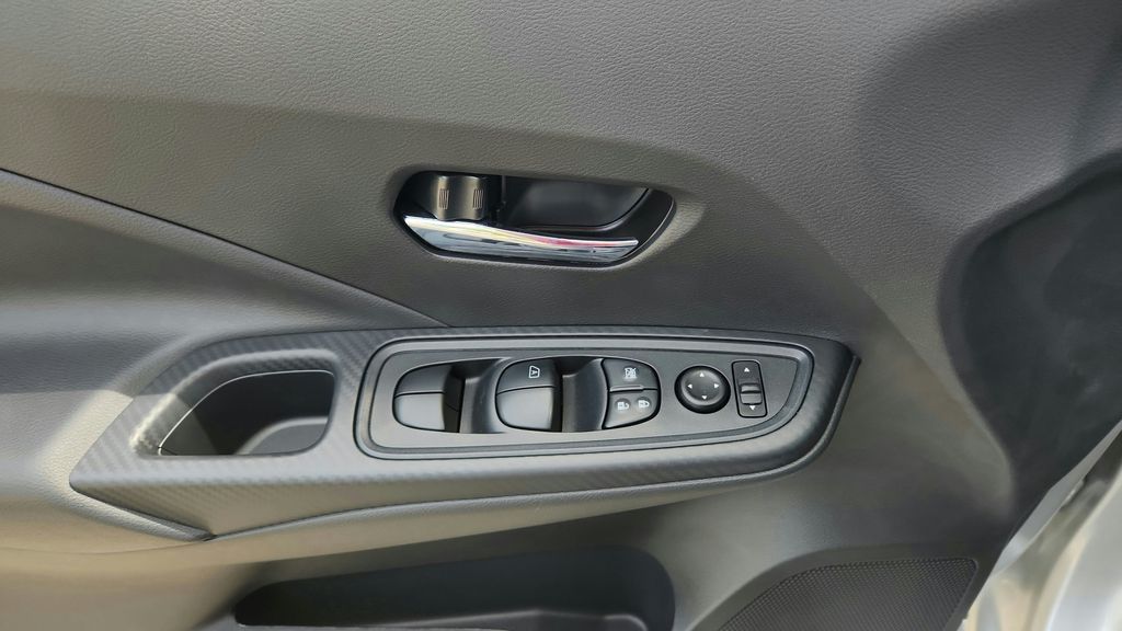 2025 Nissan Versa