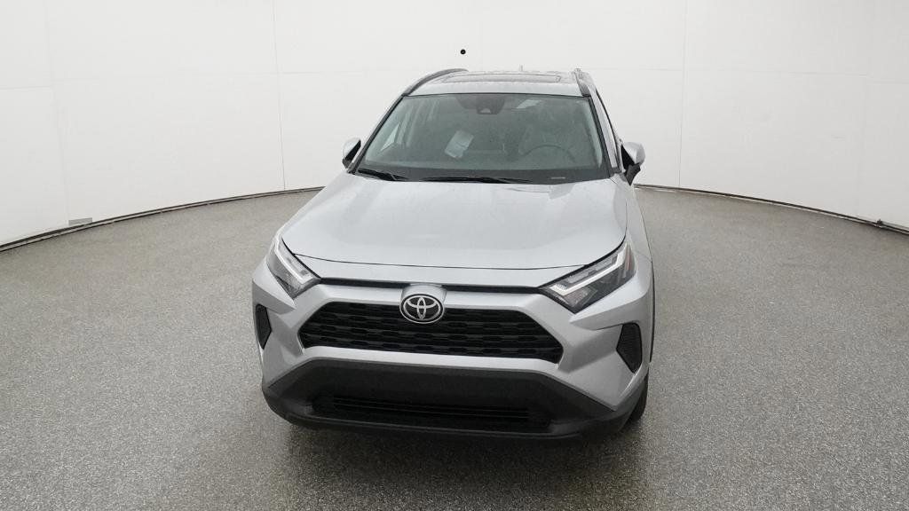 Thumbnail: 2025 Toyota RAV4 - 26