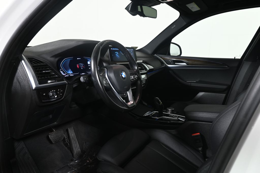 Thumbnail: 2021 BMW X3 - 16