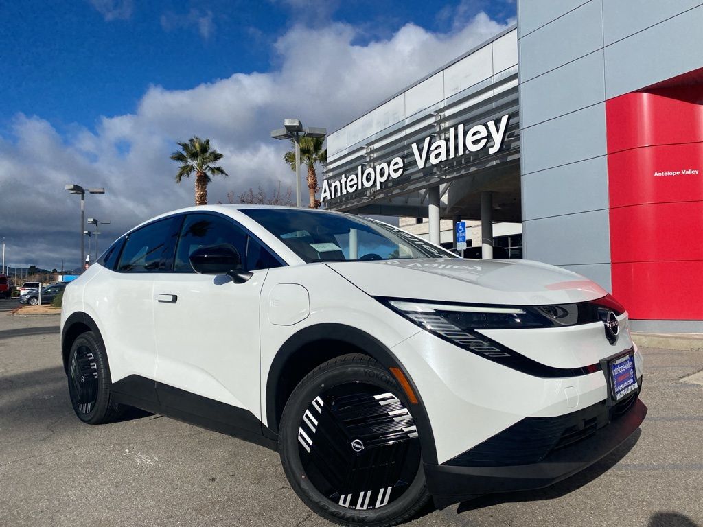 2026 Nissan Leaf S+'s photo