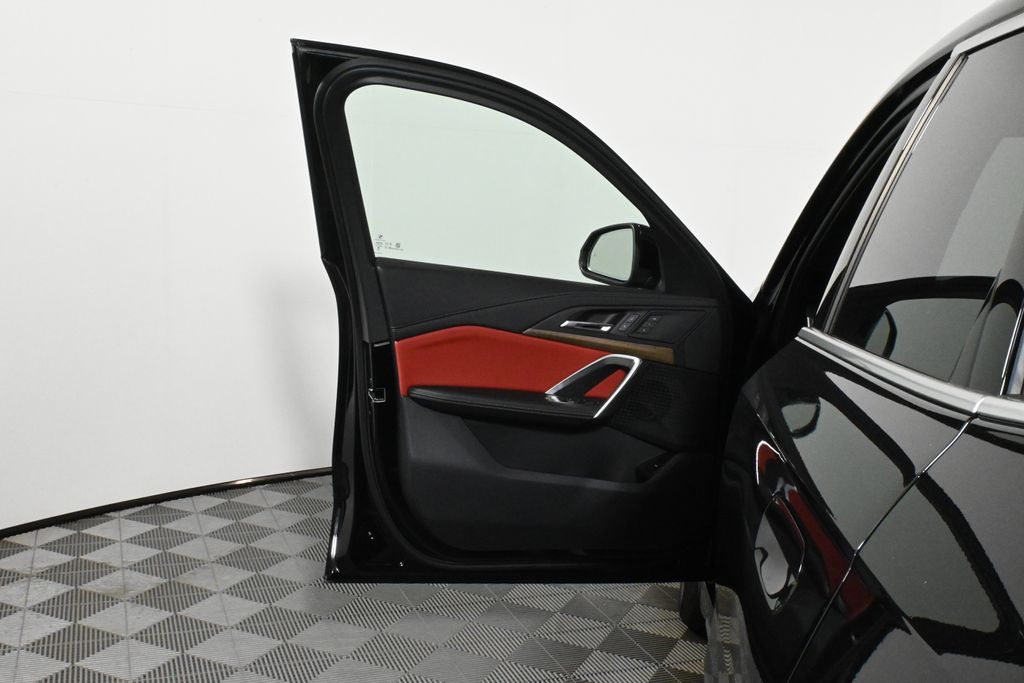 Thumbnail: 2025 BMW X1 - 28