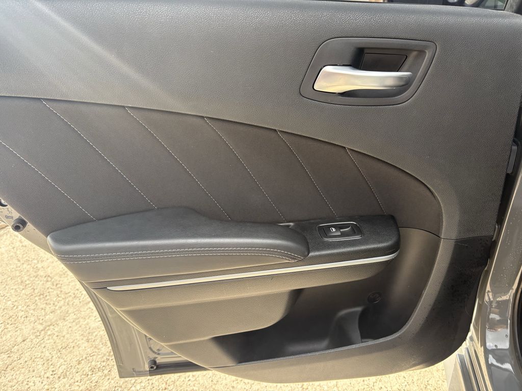 Used 2023 Destroyer Gray Clearcoat Dodge R/T Scat Pack image 22