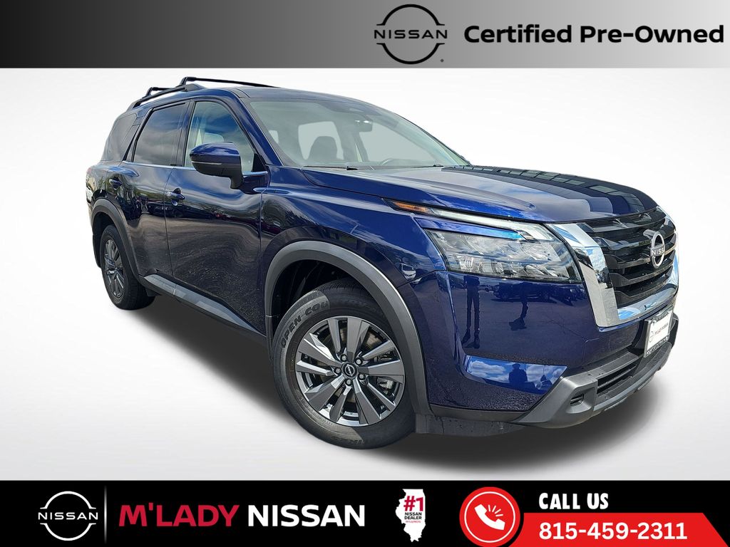 2024 Nissan Pathfinder SV 4WD's photo