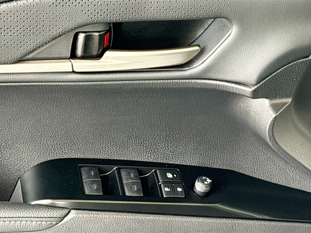 Thumbnail: 2026 Toyota Camry - 22