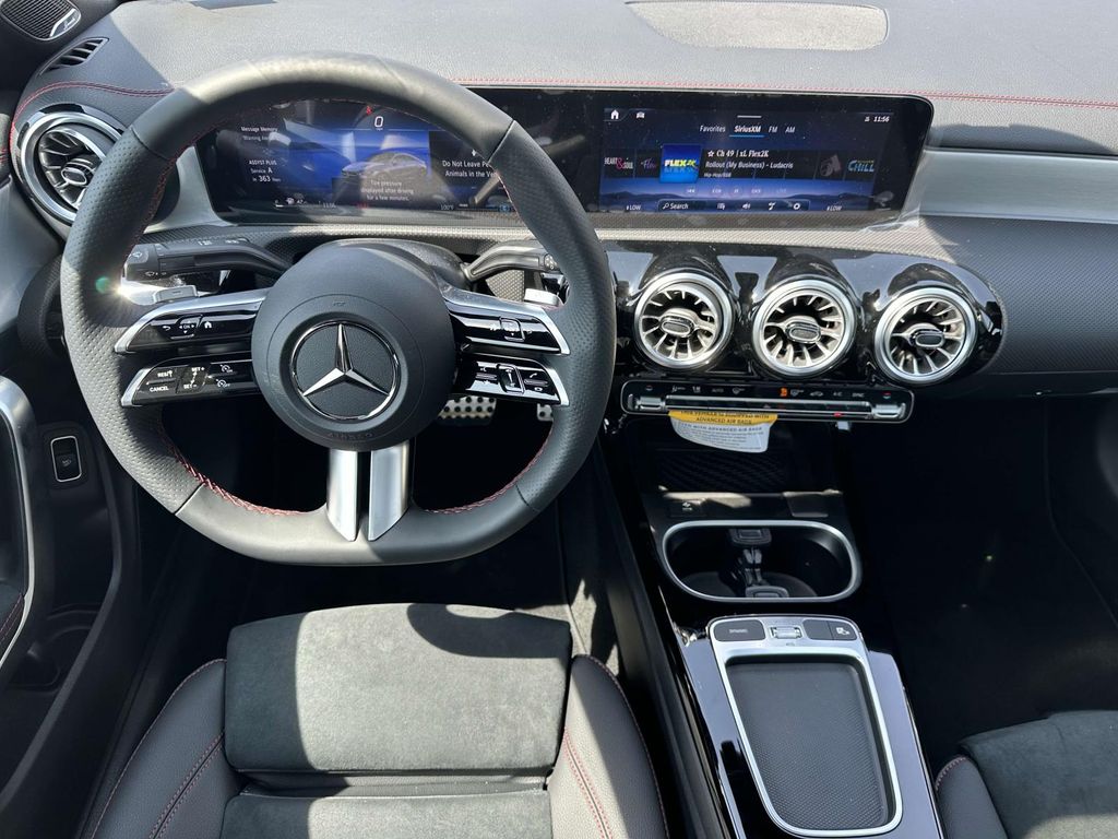 2025 Mercedes-Benz CLA 250 7