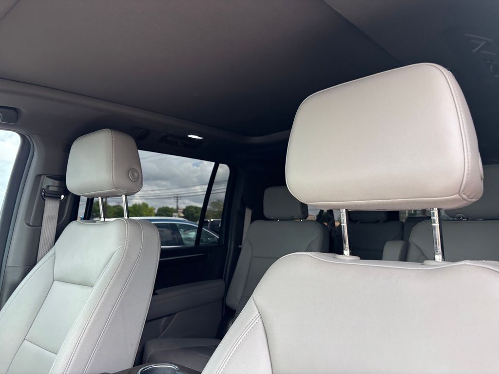 Used Car 2025 Chevrolet Suburban  Z71 For Sale Under $70,000 In Austin, Texas