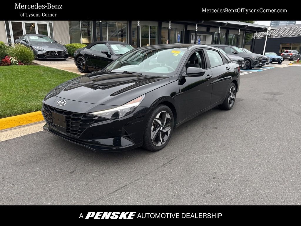 Thumbnail: 2023 Hyundai Elantra - 1