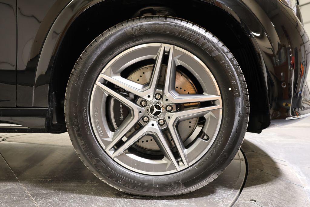 Thumbnail: 2026 Mercedes-Benz GLE - 14