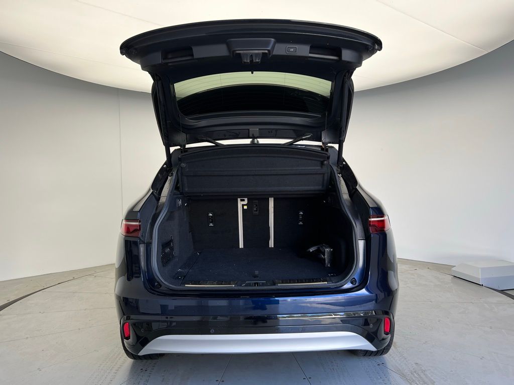 Thumbnail: 2022 Jaguar F-Pace - 5