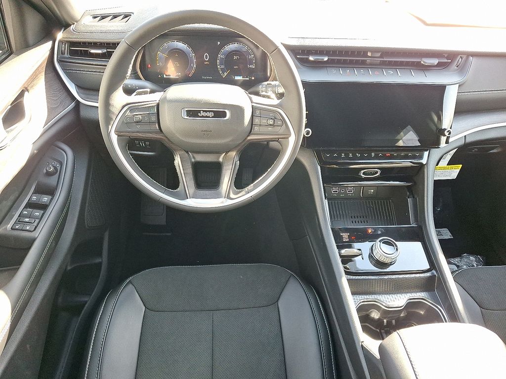 New 2026 Jeep Grand Cherokee SUV