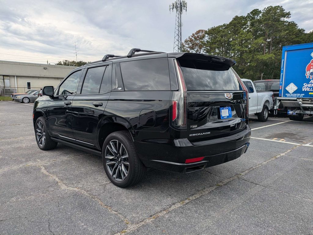2022 Cadillac Escalade Sport