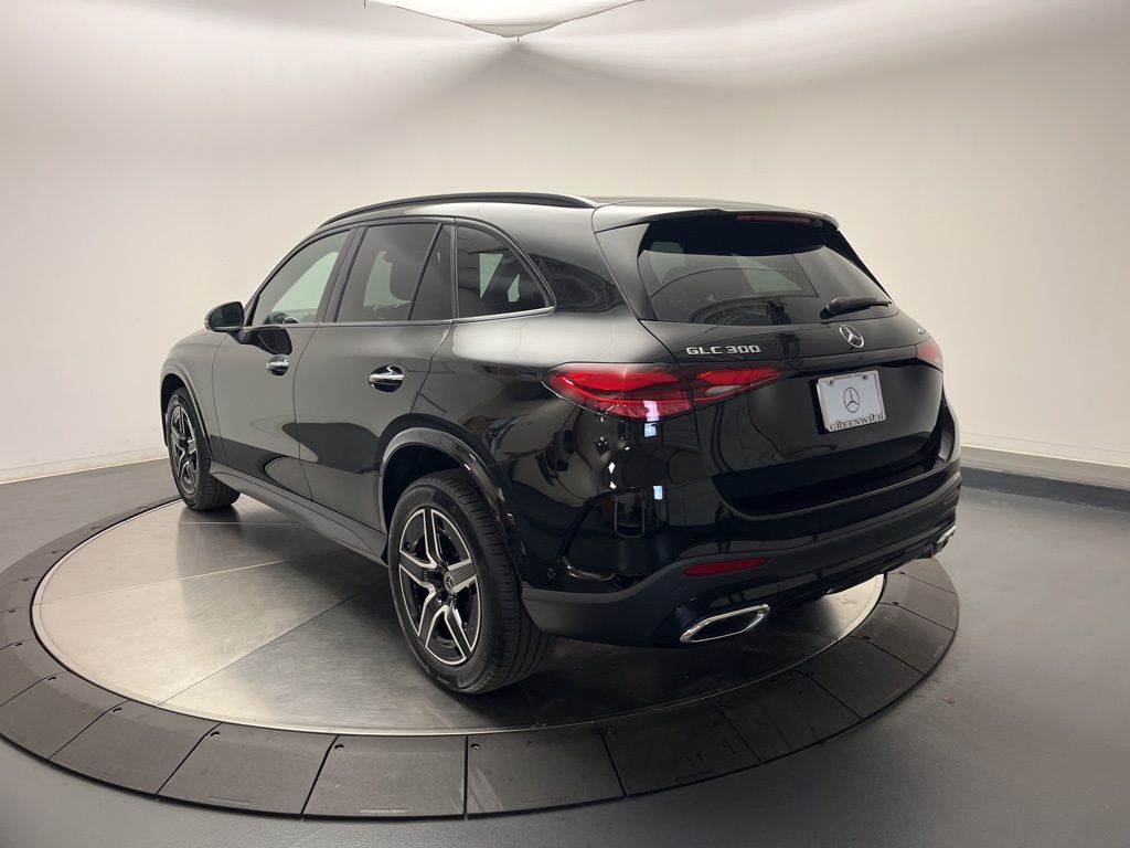 Thumbnail: 2026 Mercedes-Benz GLC - 5