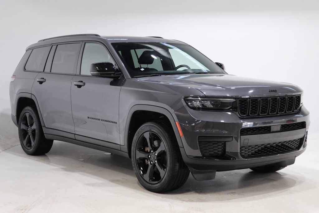 Baltic Gray Metallic Clearcoat 2023 Jeep Grand Cherokee L SUV / Crossover Four-Wheel Drive 8-Speed Automatic