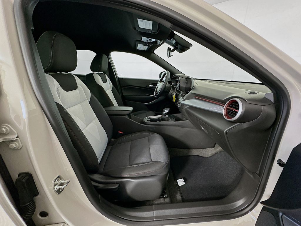 Thumbnail: 2026 Chevrolet Trax - 27