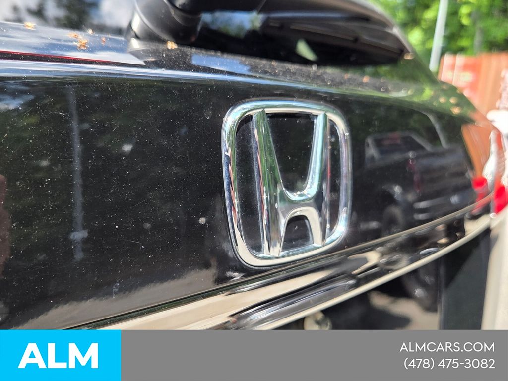Used 2022 Black Honda EX image 10