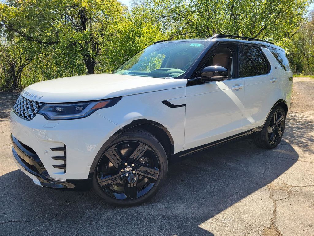 2025 Land Rover Discovery P360 Metropolitan AWD
