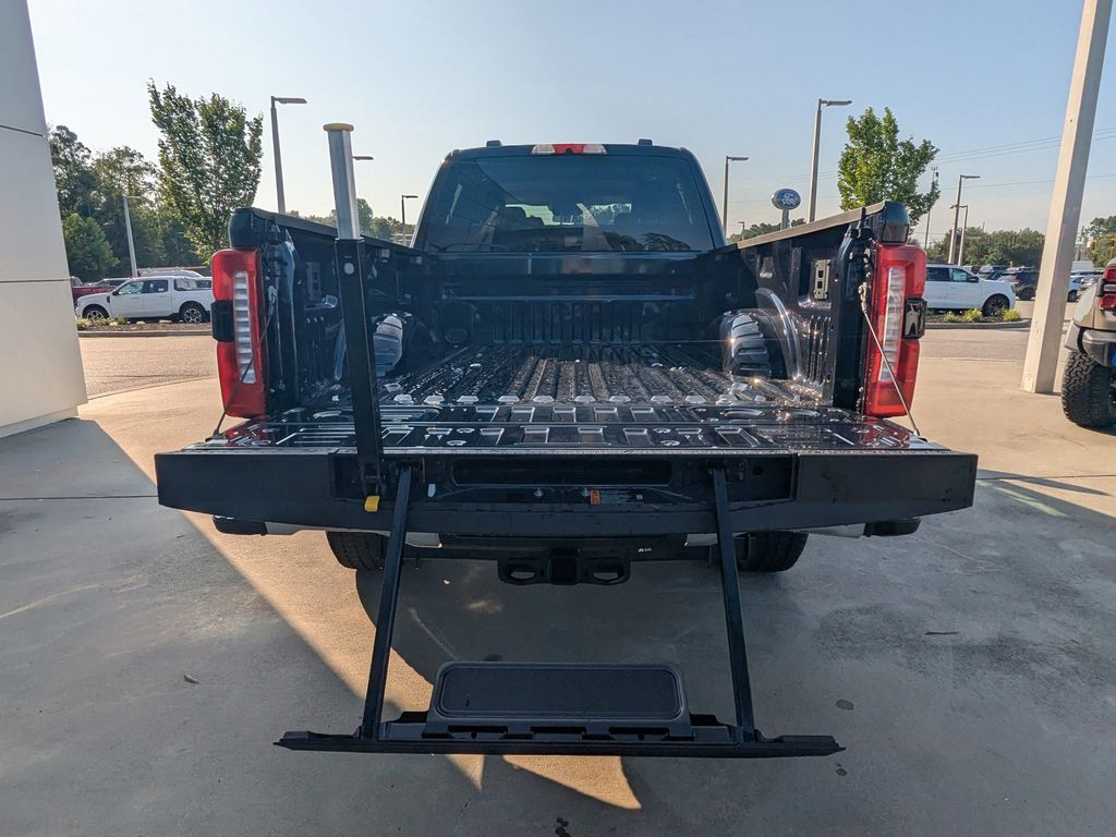 2025 Ford F-250 Super Duty Lariat