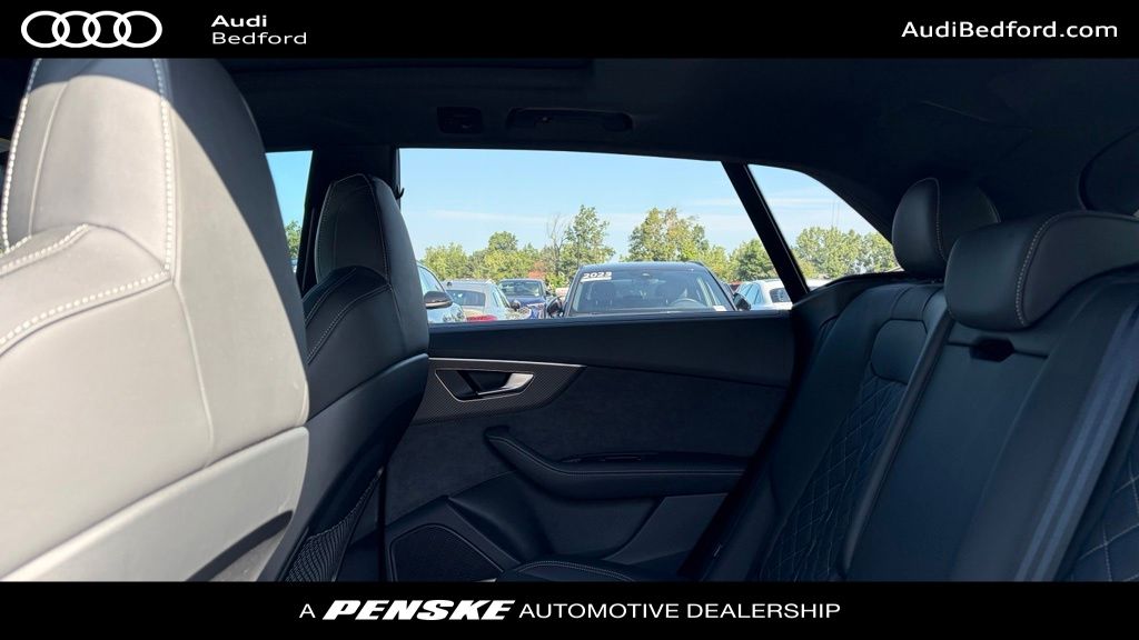 Thumbnail: 2025 Audi SQ8 - 23