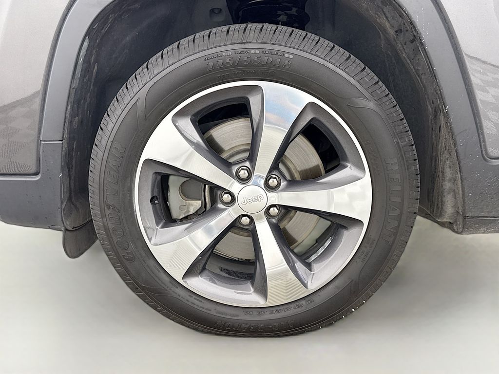 2019 Jeep Cherokee Limited Edition 31