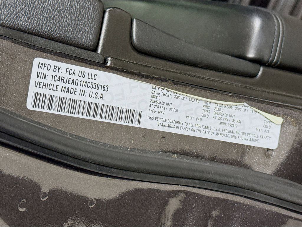 Thumbnail: 2021 Jeep Grand Cherokee - 31