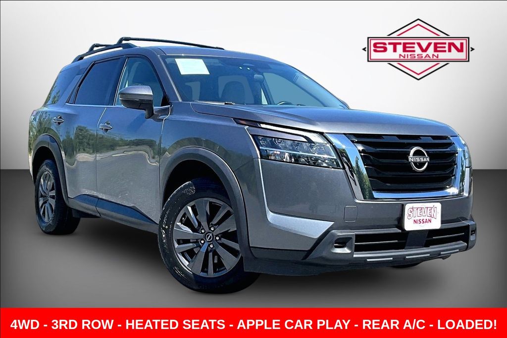 2022 Nissan Pathfinder SV 4WD