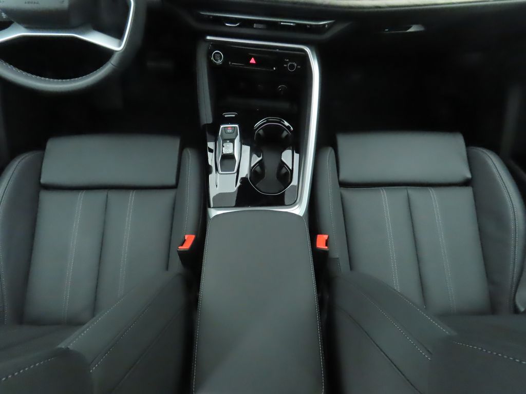 2025 Audi Q5 Premium 18