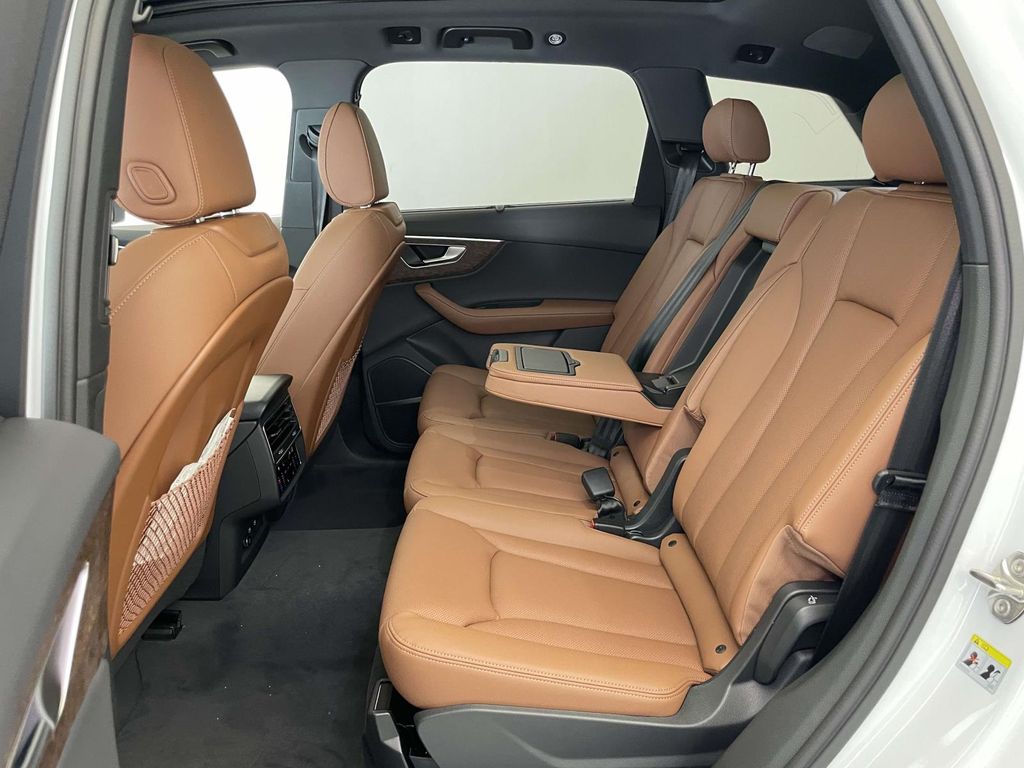 2026 Audi Q7 55 Premium White at Audi Porsche Sewickley