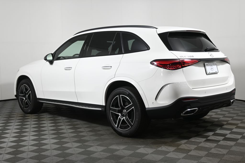 Thumbnail: 2025 Mercedes-Benz GLC - 5