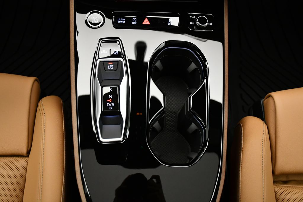 Thumbnail: 2025 Audi A5 - 27