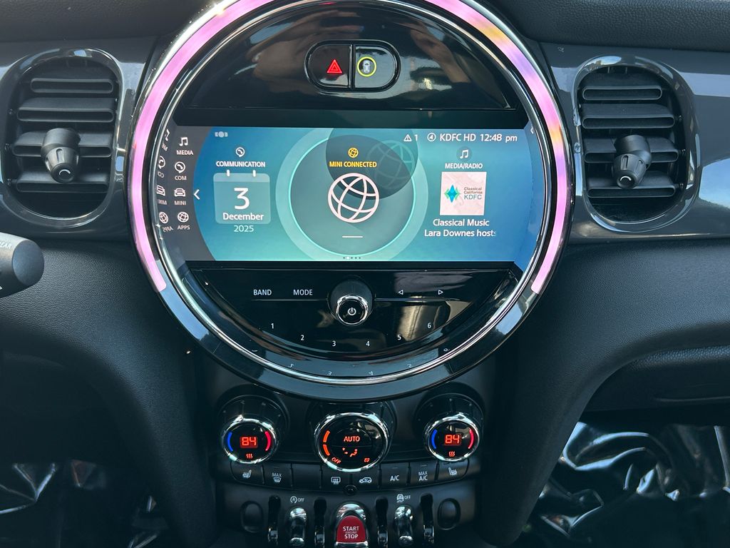 Thumbnail: 2022 MINI Cooper - 23